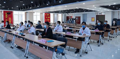5月13日,由中国中西医结合学会骨科微创镜下融合专业委员会主办,河南